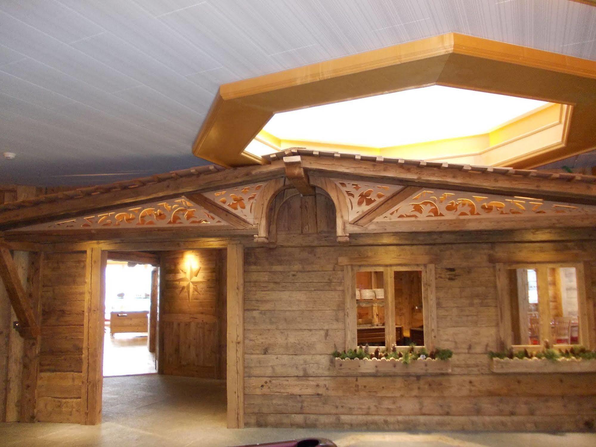 Alpine Classic Hotel